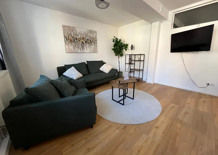Traumhafte Business & Relax Wohnung Direkt Im Stadtkern Oettingens By Elation Homes