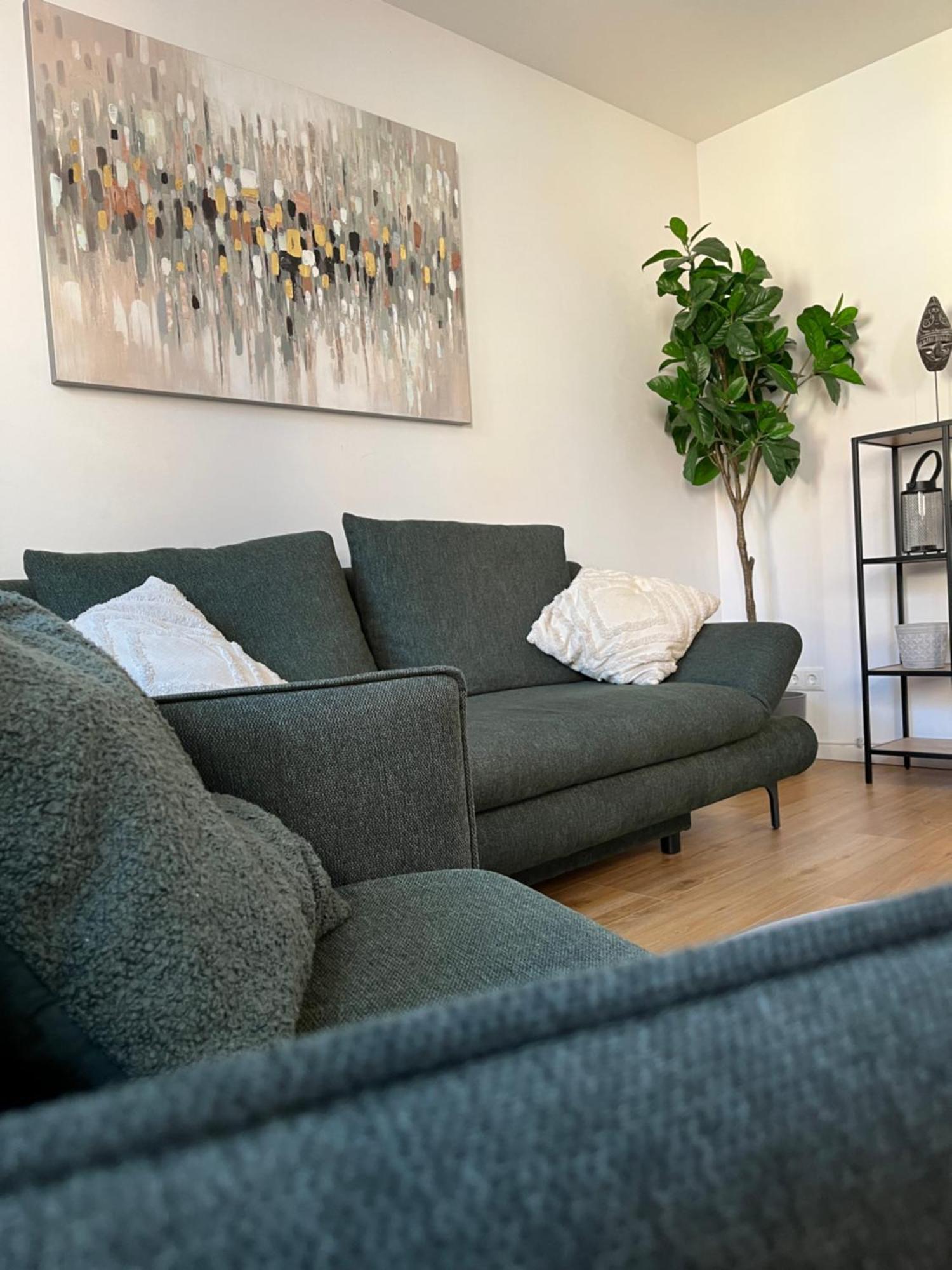 Apartment Traumhafte Business & Relax Direkt Im Stadtkern Oettingens By Elation Homes