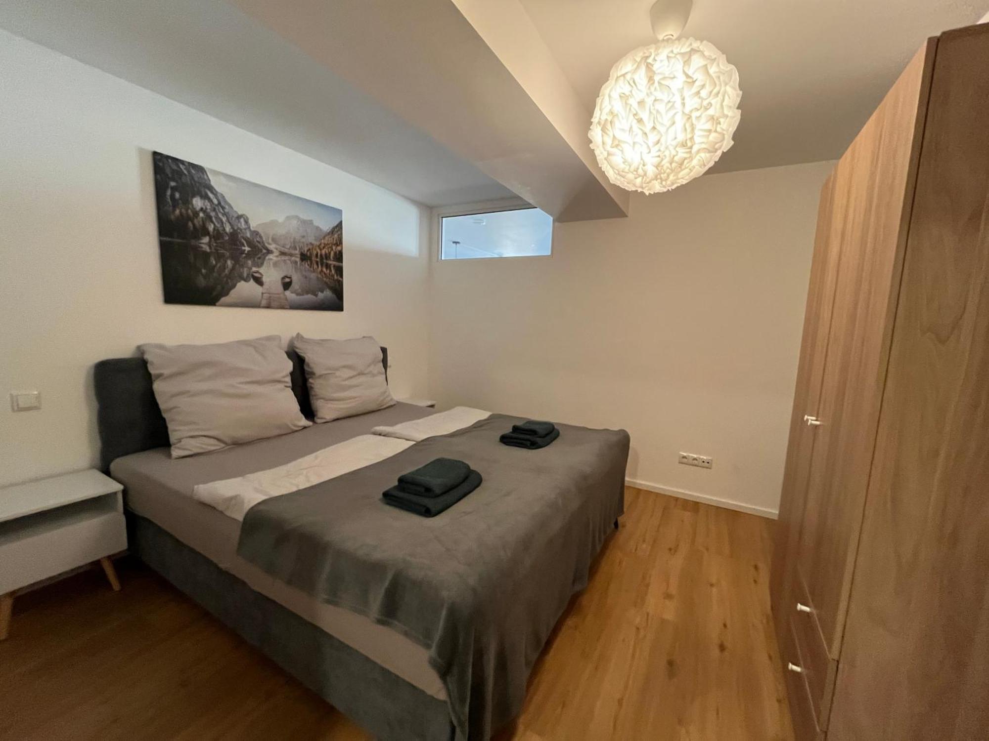 Traumhafte Business & Relax Direkt Im Stadtkern Oettingens By Elation Homes Apartment