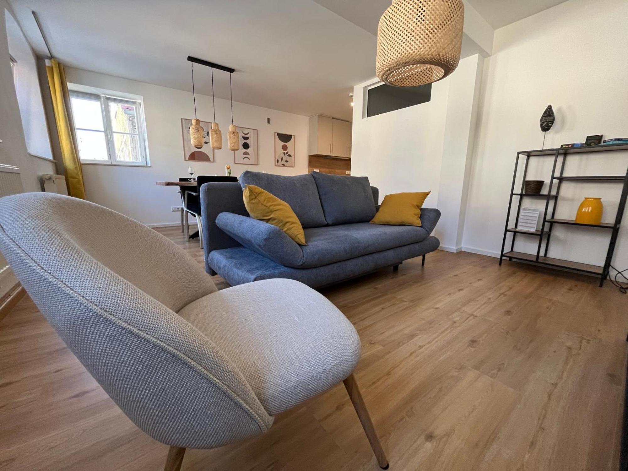 Apartment Traumhafte Business & Relax Direkt Im Stadtkern Oettingens By Elation Homes Oettingen in Bayern